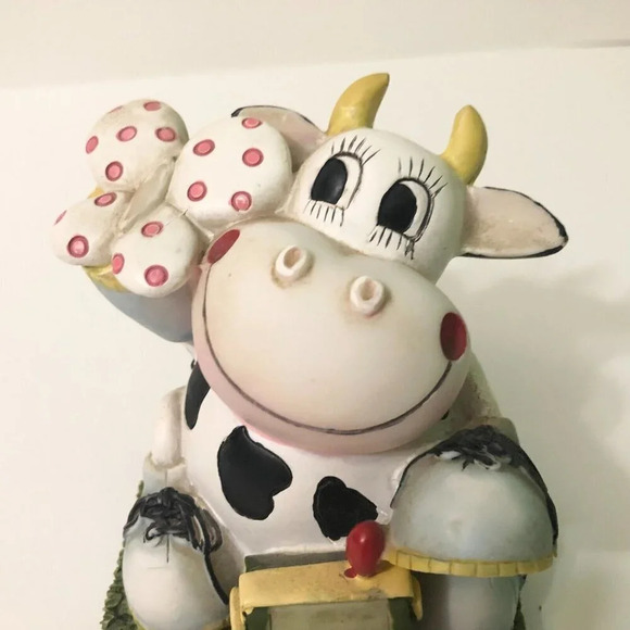 Vintage  Cow With Butterfly Coin Bank Resin Figure 4 Inch Tall - Picture 2 of 15